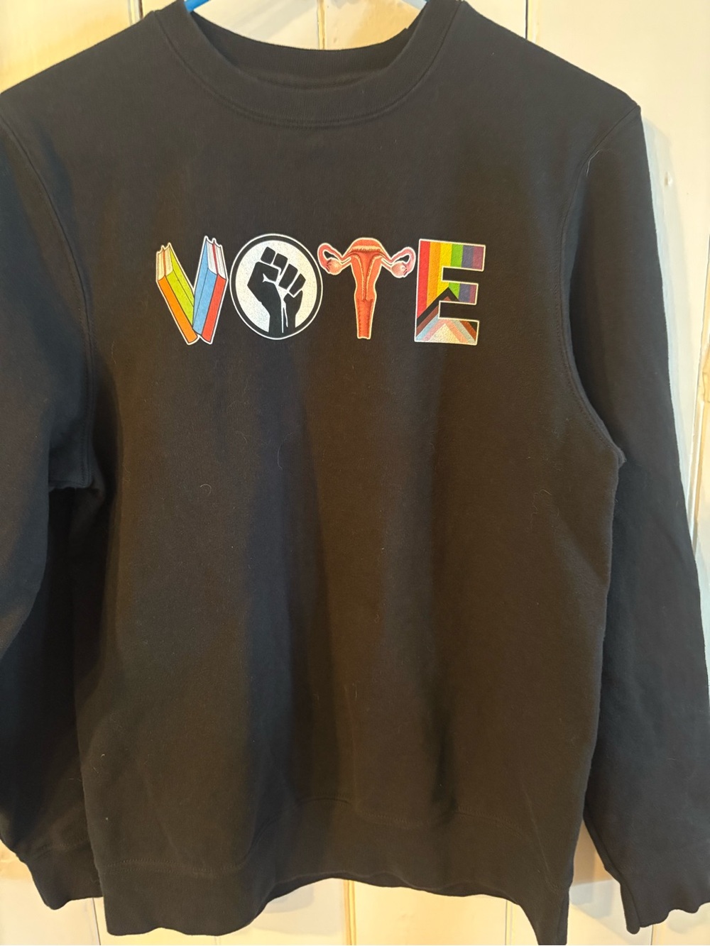 Black LOVE Graphic Crewneck Sweatshirt with Colorful Letter Motifs